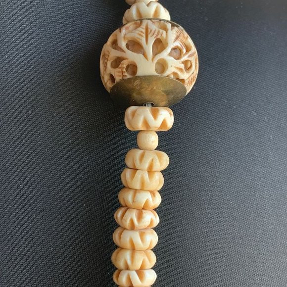 Vintage Tribal Brass Carved Cream Bone Bead Necklace 29" - Picture 3 of 4